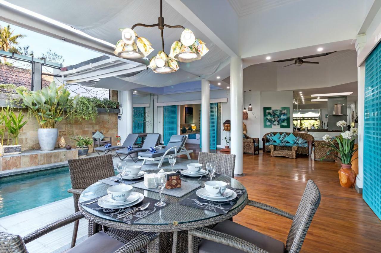 Pura Villa Sanur Esterno foto